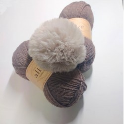 Synthetic pompom for hats,...
