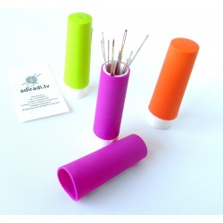 Needle Case With Magnet, Prym