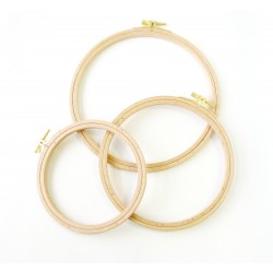 Wooden handicraft frame DMC
